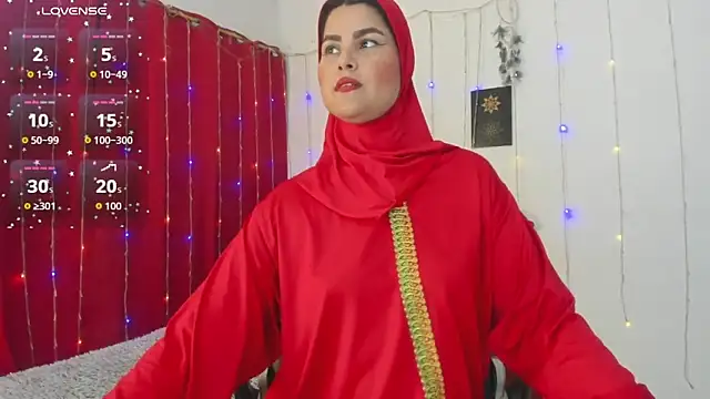 AishaAmin  online show from April 15, 2026, 12:32 pm