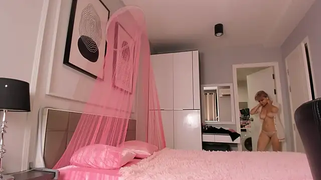 Jap amelle online show from March 12, 2026, 11:09 pm