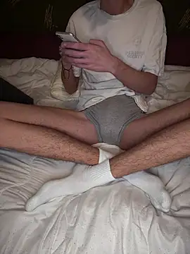 Snapshot of alexyourboy chatting on February 20, 2025, 9:31 pm alexyourboy online show from February 20, 2025, 9:31 pm