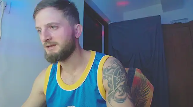 Snapshot of cuple_hoot_ chatting on January 12, 2025, 2:56 am cuple hoot  online show from January 12, 2025, 2:56 am