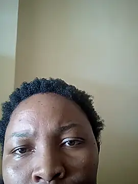 Snapshot of prettidiva chatting on April 2, 2026, 7:59 am prettidiva online show from April 2, 2026, 7:59 am