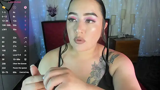 kirara dirty online show from June 19, 2026, 4:51 am