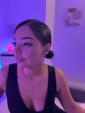 Sara LipsX online show from December 23, 2025, 3:39 am