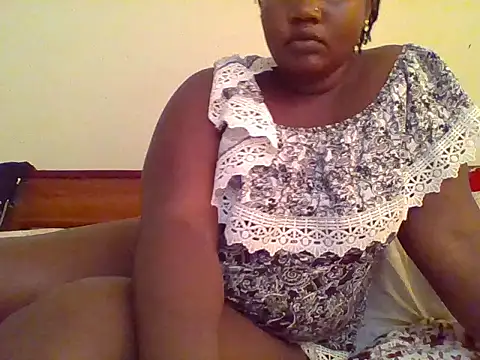 sweetymummy online show from September 22, 2025, 10:32 am