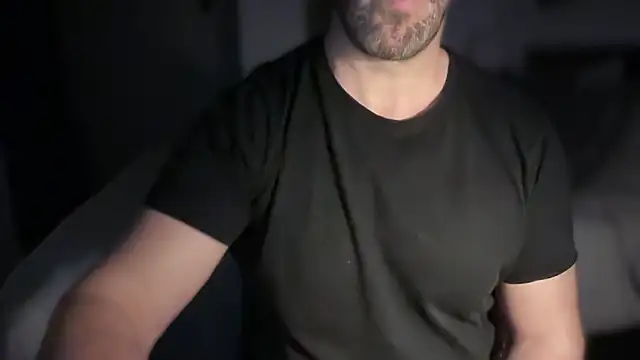 Snapshot of Mr_Beef chatting on November 8, 2025, 9:51 pm Mr Beef online show from November 8, 2025, 9:51 pm