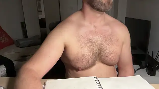 Snapshot of Mr_Beef chatting on March 10, 2025, 6:34 pm Mr Beef online show from March 10, 2025, 6:34 pm