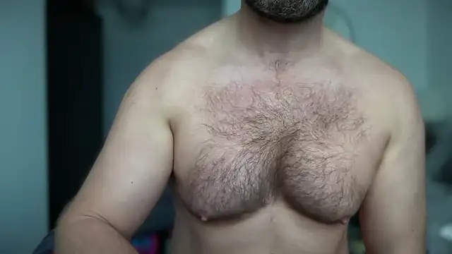 Snapshot of Mr_Beef chatting on October 24, 2025, 12:26 pm Mr Beef online show from October 24, 2025, 12:26 pm