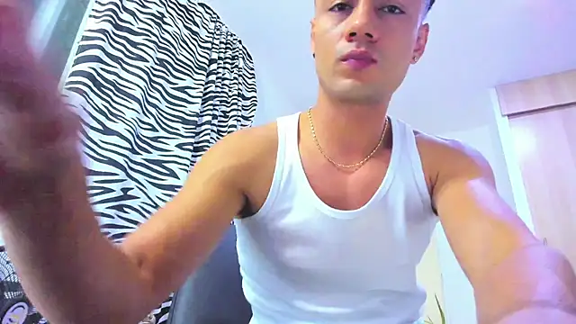 Snapshot of Sebastian-Dash chatting on February 5, 2025, 2:08 am Sebastian-Dash online show from February 5, 2025, 2:08 am