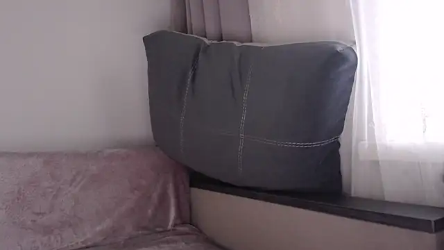 Snapshot of _JustmeHere_ chatting on March 19, 2026, 6:13 am JustmeHere online show from March 19, 2026, 6:13 am