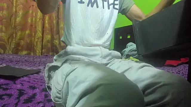 Snapshot of Brenda_Smith69 chatting on December 16, 2025, 8:13 pm Brenda Smith69 online show from December 16, 2025, 8:13 pm