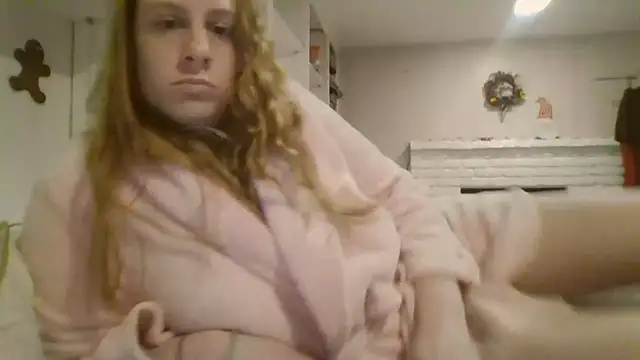 MsLG12301 online show from February 19, 2025, 4:11 pm