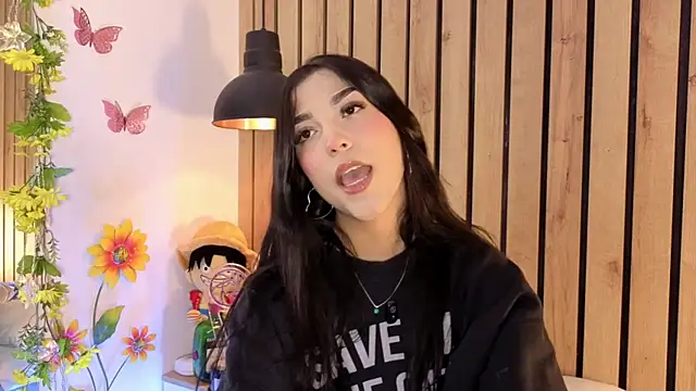 Snapshot of sofiesoft chatting on March 6, 2026, 7:42 pm sofiesoft online show from March 6, 2026, 7:42 pm