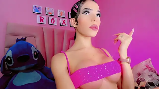 Snapshot of RoxStarts chatting on December 11, 2024, 3:02 am RoxStarts online show from December 11, 2024, 3:02 am