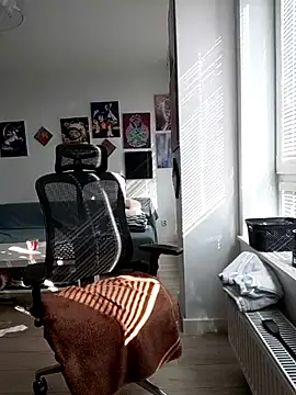 Snapshot of divine_eve chatting on March 13, 2026, 9:58 am divine eve online show from March 13, 2026, 9:58 am