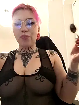Snapshot of divine_eve chatting on March 2, 2025, 8:03 pm divine eve online show from March 2, 2025, 8:03 pm