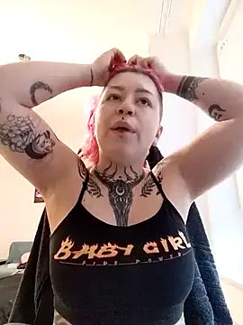 Snapshot of divine_eve chatting on March 2, 2025, 1:53 pm divine eve online show from March 2, 2025, 1:53 pm