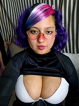 Snapshot of Derry_Cooper chatting on March 23, 2026, 4:01 am Derry Cooper online show from March 23, 2026, 4:01 am