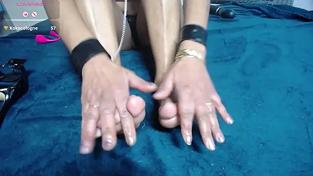 Sexapoly1 online show from February 15, 2026, 12:26 pm