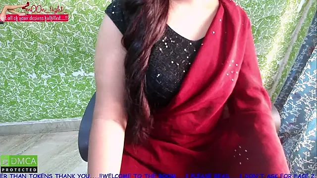 Snapshot of _mOOn_light_ chatting on September 18, 2025, 5:32 am mOOn light online show from September 18, 2025, 5:32 am