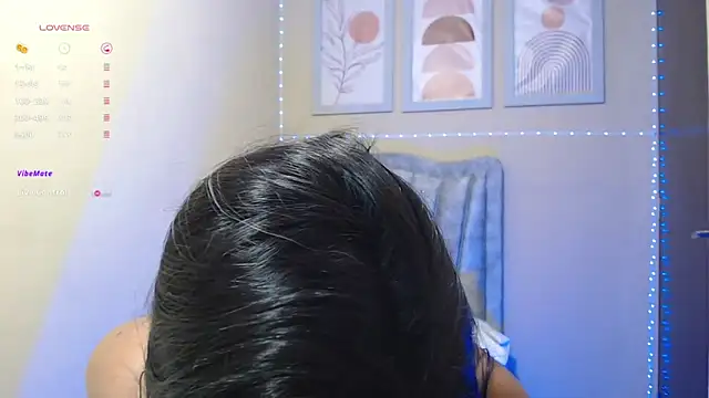 Snapshot of lindsay_sweet2 chatting on November 4, 2025, 5:22 am lindsay sweet2 online show from November 4, 2025, 5:22 am