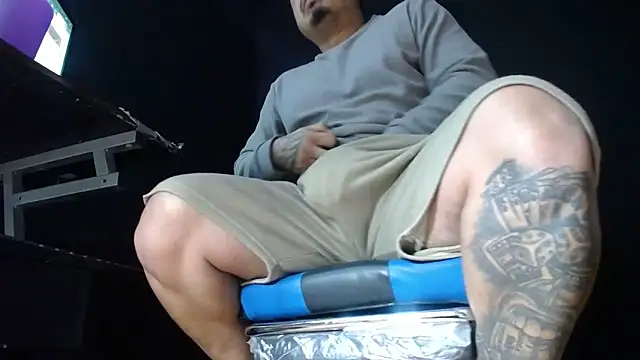 DickMasterfindom online show from May 28, 2026, 6:47 pm