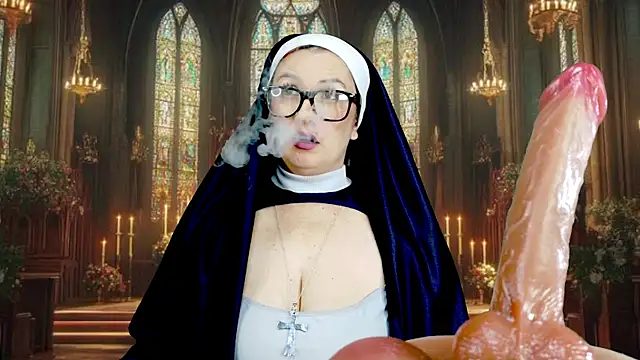 Snapshot of helenas_fantasy chatting on September 14, 2025, 4:02 am helenas fantasy online show from September 14, 2025, 4:02 am