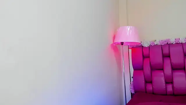 Gabriela Brown online show from December 14, 2024, 4:41 pm