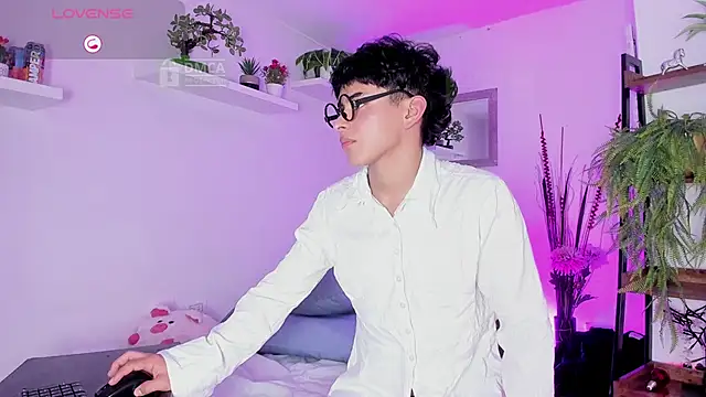 Jhonny-Blake online show from March 18, 2026, 9:48 pm