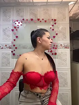 Alanna atm  online show from February 19, 2025, 4:44 pm