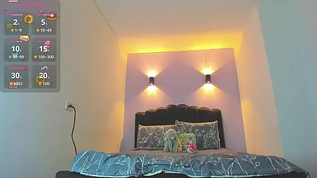 Snapshot of Sofia_Clauss_ chatting on October 2, 2025, 4:38 am Sofia Clauss online show from October 2, 2025, 4:38 am
