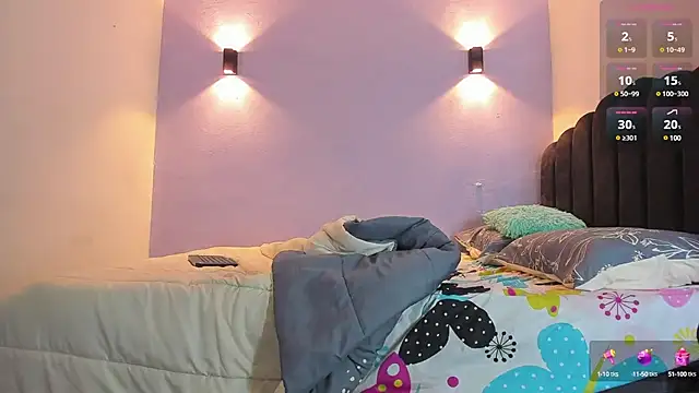 Snapshot of Sofia_Clauss_ chatting on February 18, 2025, 10:49 am Sofia Clauss online show from February 18, 2025, 10:49 am