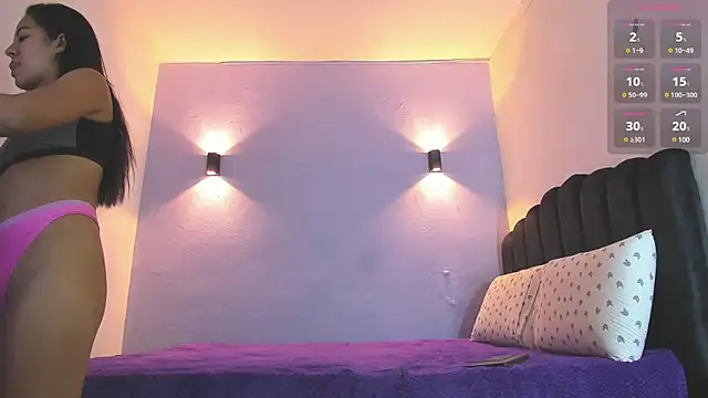 Snapshot of Sofia_Clauss_ chatting on March 15, 2025, 4:35 am Sofia Clauss online show from March 15, 2025, 4:35 am
