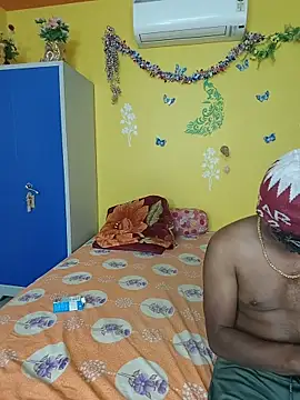 Snapshot of OrgsmMust chatting on February 13, 2026, 7:58 pm OrgsmMust online show from February 13, 2026, 7:58 pm