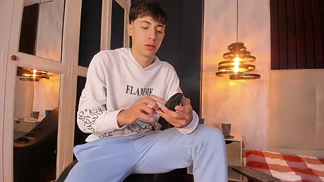 AlessandroDybala online show from March 2, 2025, 12:25 pm