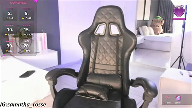 Leyli Doll online show from November 6, 2025, 8:46 pm