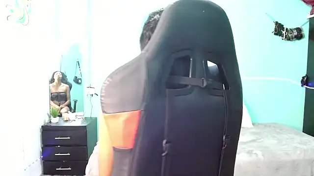 Snapshot of sensitive_brunette chatting on July 22, 2026, 12:40 pm sensitive brunette online show from July 22, 2026, 12:40 pm