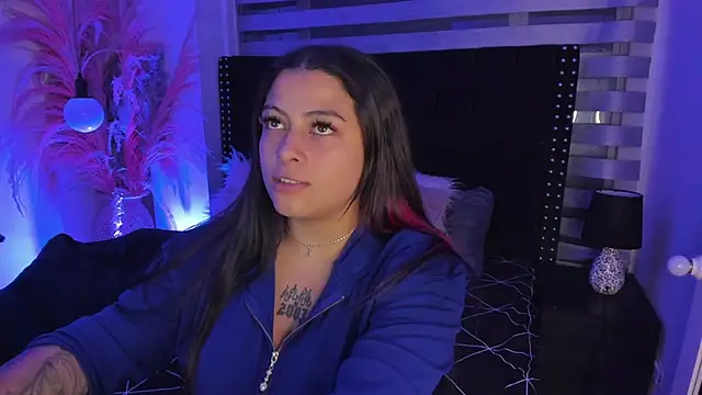 Snapshot of Sofiia-Rubb chatting on March 17, 2025, 4:29 am Sofiia-Rubb online show from March 17, 2025, 4:29 am