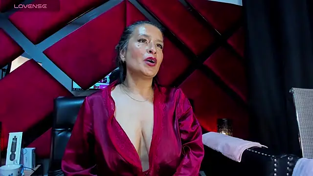 Snapshot of Kendra-Foxxy chatting on December 23, 2025, 10:14 am Kendra-Foxxy online show from December 23, 2025, 10:14 am