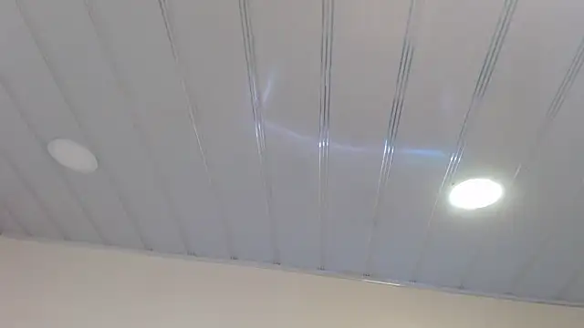 Snapshot of candy_lux_ chatting on February 27, 2026, 9:03 pm candy lux online show from February 27, 2026, 9:03 pm