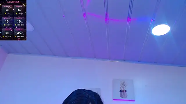 Snapshot of candy_lux_ chatting on May 28, 2026, 6:03 pm candy lux online show from May 28, 2026, 6:03 pm
