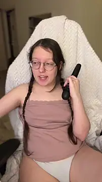 Snapshot of emigooflordXD chatting on December 19, 2025, 11:34 am emigooflordXD online show from December 19, 2025, 11:34 am