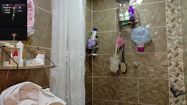 mollyshake1 online show from January 6, 2026, 1:42 am