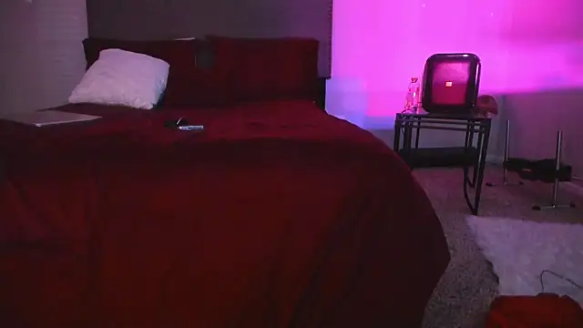 Snapshot of yiauana chatting on November 19, 2025, 3:06 am yiauana online show from November 19, 2025, 3:06 am