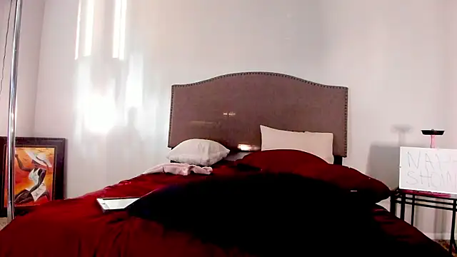 Snapshot of yiauana chatting on October 27, 2025, 1:45 pm yiauana online show from October 27, 2025, 1:45 pm