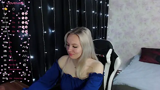 Snapshot of VikaPowers chatting on February 11, 2025, 3:18 am VikaPowers online show from February 11, 2025, 3:18 am