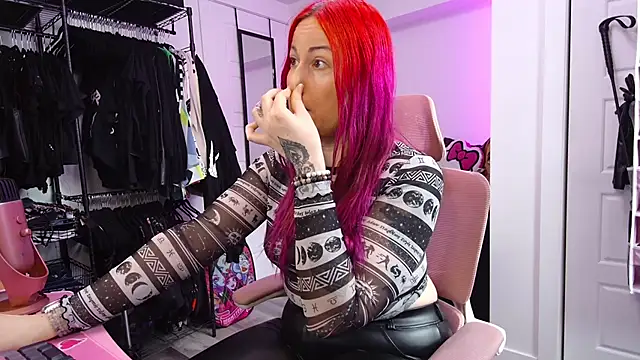 Snapshot of gennyrock chatting on March 15, 2026, 5:42 pm gennyrock online show from March 15, 2026, 5:42 pm