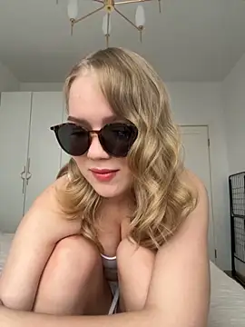 Little Forest ELF online show from November 20, 2025, 10:16 am