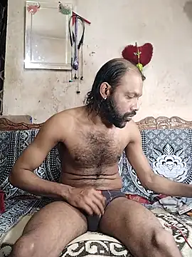 Snapshot of BadBoySmoker7070 chatting on March 31, 2026, 2:46 am BadBoySmoker7070 online show from March 31, 2026, 2:46 am