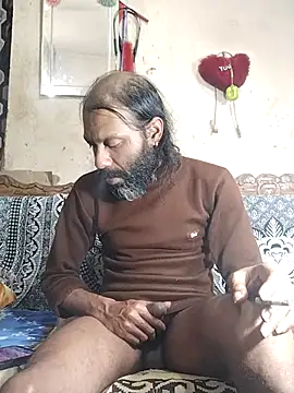 BadBoySmoker7070 online show from February 3, 2026, 7:41 pm