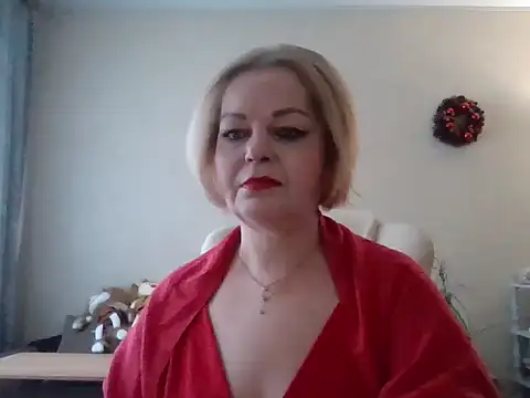 Snapshot of SofiyaPetrova chatting on February 6, 2026, 1:40 pm SofiyaPetrova online show from February 6, 2026, 1:40 pm